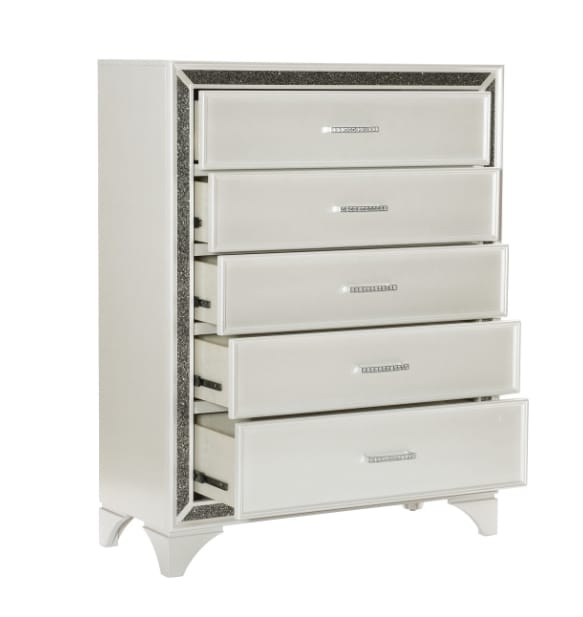 Chest 1572