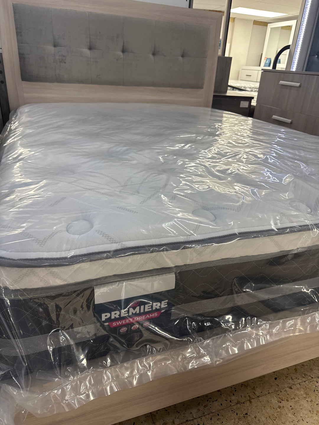 Mattre Sweet Dream Queen 14" (Doble Pillow Top) Henry