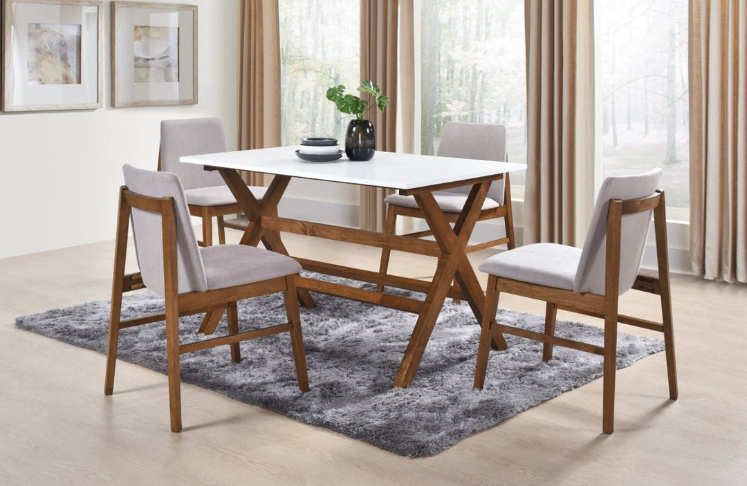 Juego de comedor Leora/ sillas30568