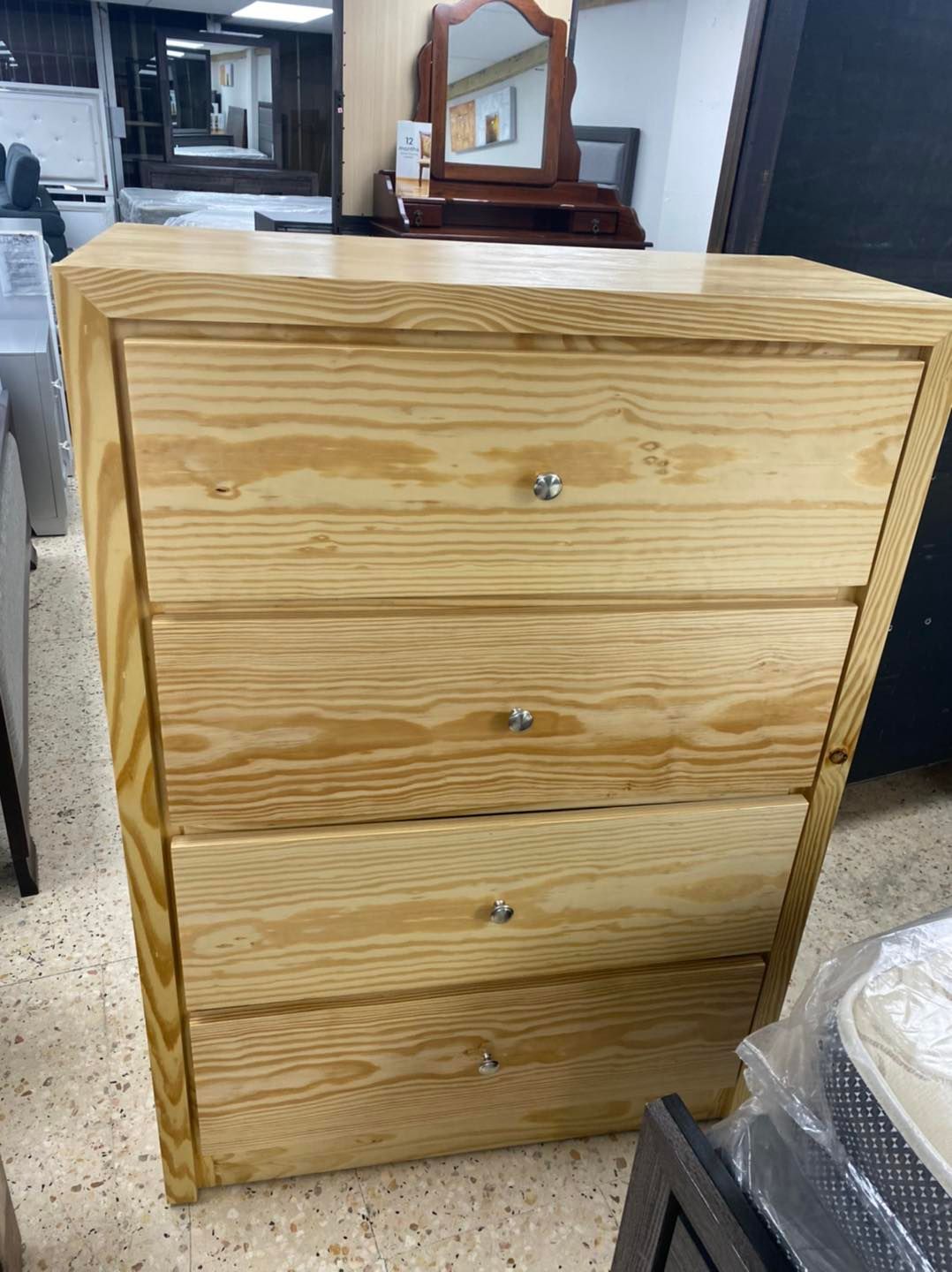 Chest 4 gav Ancho Natural